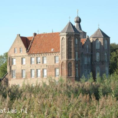 <a title='Bekijk details Croy' href='https://kasteelatlas.nl/kasteel/croy'>Croy</a>