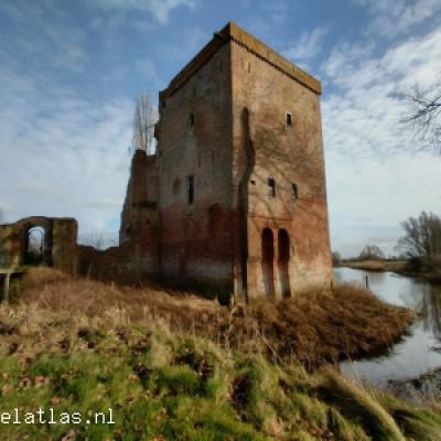 <a title='Bekijk details Ruïne kasteel Nijenbeek' href='https://kasteelatlas.nl/kasteel/ruine-kasteel-nijenbeek'>Ruïne kasteel Nijenbeek</a>