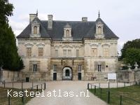  kasteel Château de Tanlay. (wiseguy71 CC BY-SA 2.0)